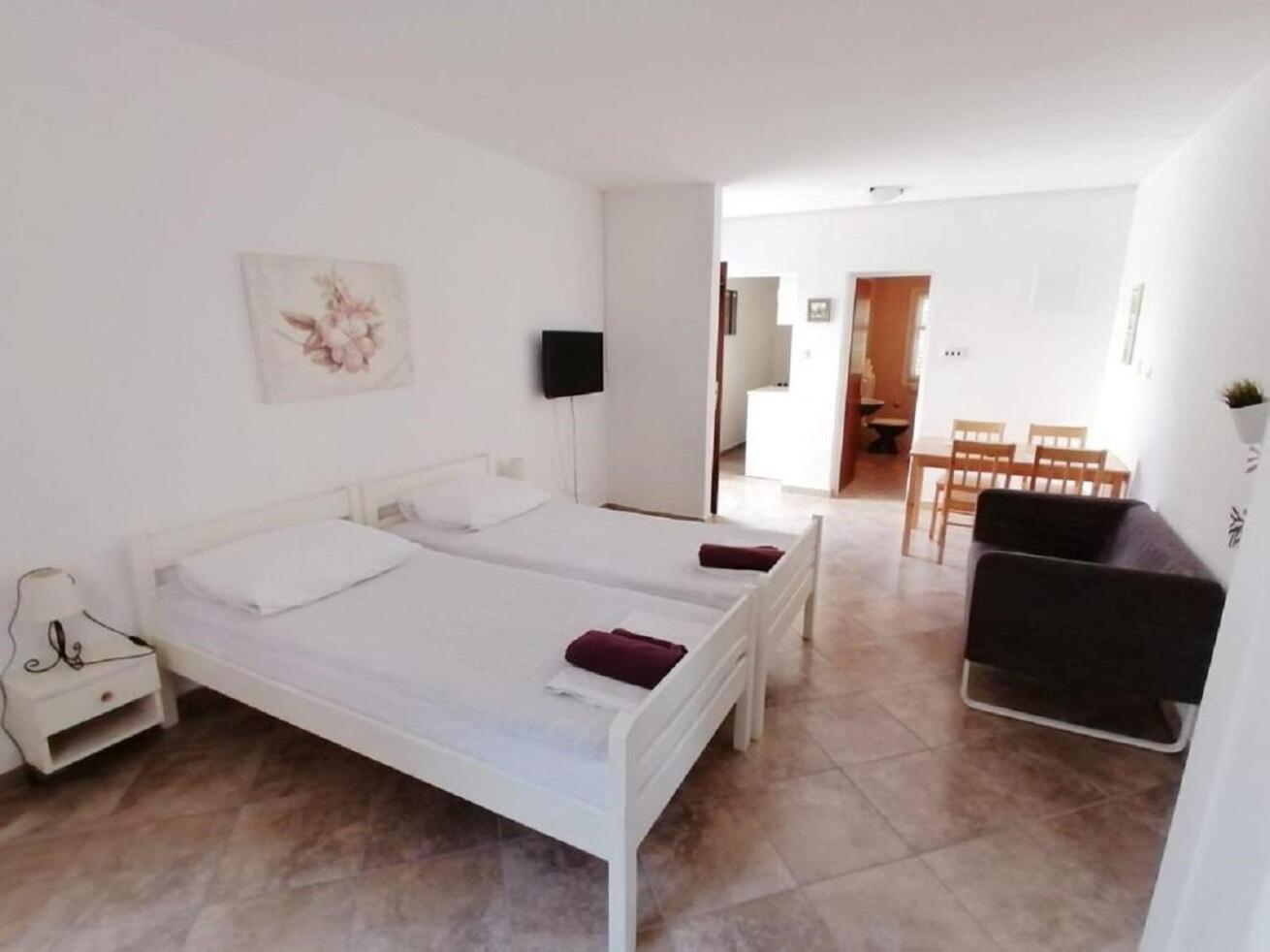 Apartments Petar - 30 M From Sandy Beach Нин Екстериор снимка