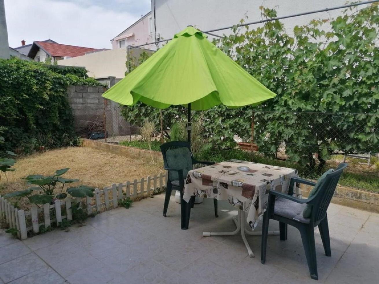 Apartments Petar - 30 M From Sandy Beach Нин Екстериор снимка