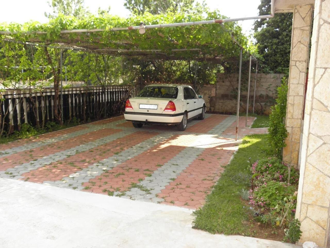 Apartments Petar - 30 M From Sandy Beach Нин Екстериор снимка